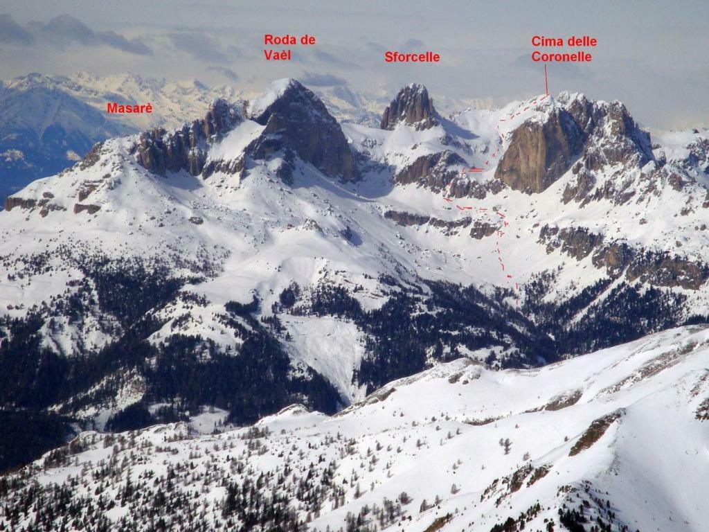 CasaMau Studio Campitello di Fassa Bagian luar foto