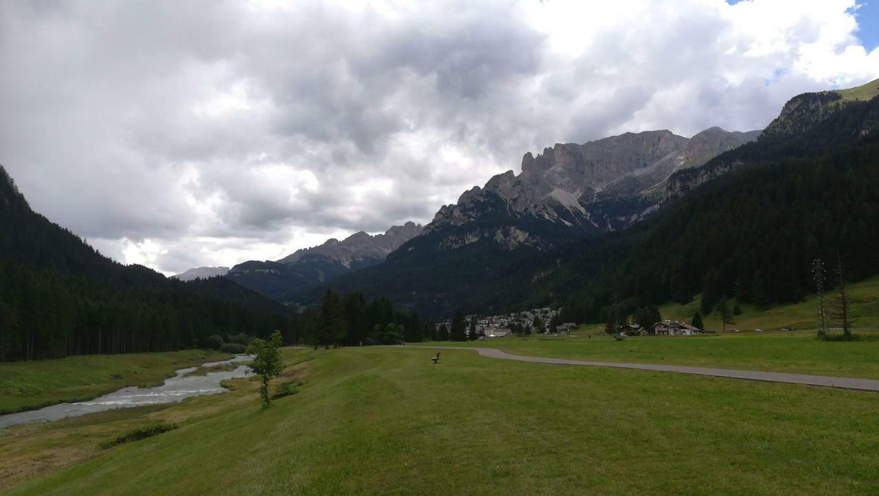 CasaMau Studio Campitello di Fassa Bagian luar foto