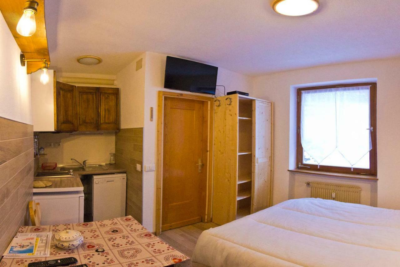 CasaMau Studio Campitello di Fassa Bagian luar foto
